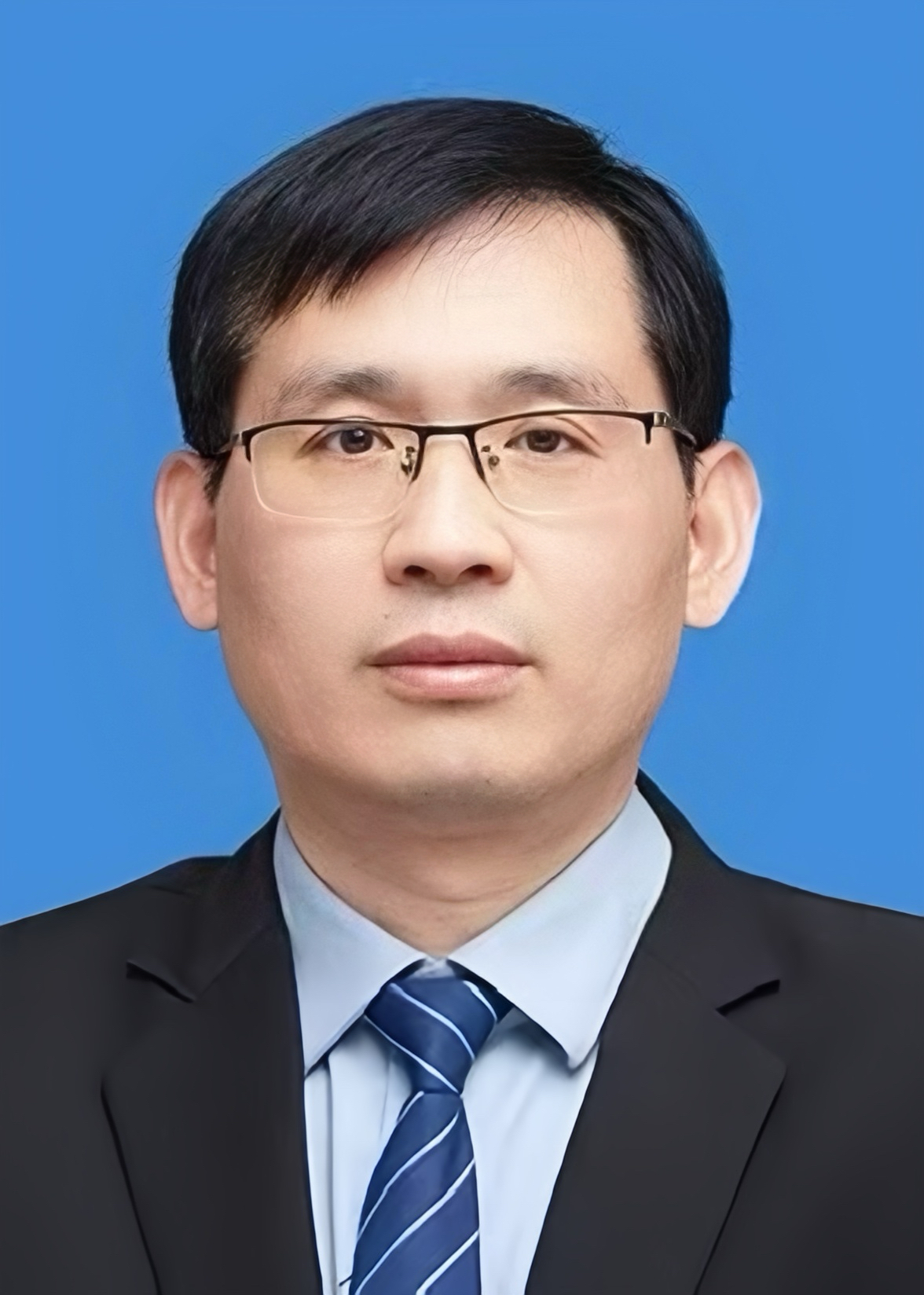 杨树峰院长.jpg
